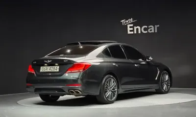 Genesis G70 2018, 128718 км, за 10575.4 USD
