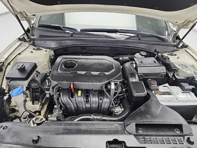 Kia K7 2017, 180236 км, за 5525.58 USD