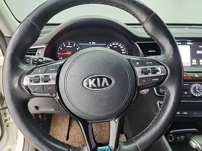 Kia K7 2017, 180236 км, за 5525.58 USD - фото 9