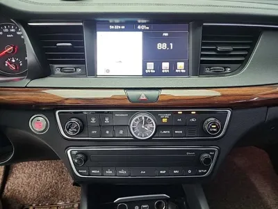 Kia K7 2017, 180236 км, за 5525.58 USD - фото 10