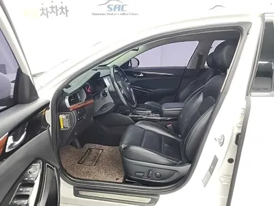 Kia K7 2017, 180236 км, за 5525.58 USD - фото 11