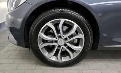 Mercedes-Benz C-Class 2016, 152060 км, за 9933.77 USD