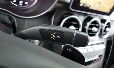 Mercedes-Benz C-Class 2016, 152060 км, за 9933.77 USD - фото 9
