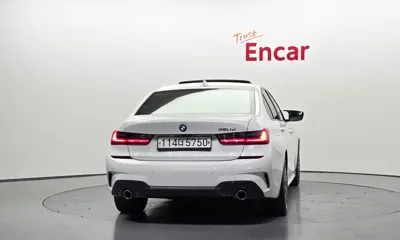 BMW 3-Series 2020, 73261 км, за 17395.3 USD