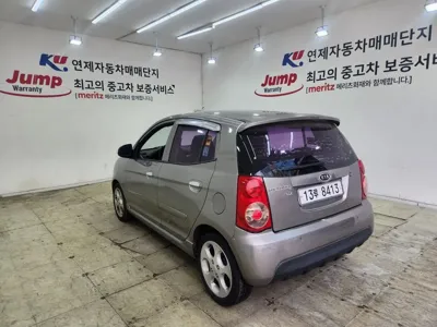 Kia Morning 2008, 51100 км, за 1296.42 USD - фото 19