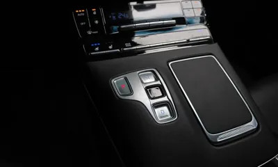 Hyundai Grandeur 2022, 138638 км, за 13443.7 USD - фото 9