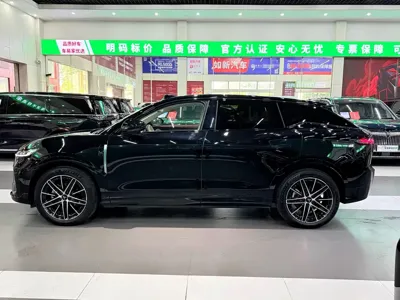 Voyah Zhiyin 2025, 6600 км, за 24576.73 USD