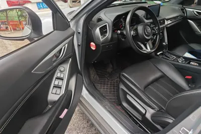 Mazda CX-4 2018, 60100 км, за 9798 USD - фото 19