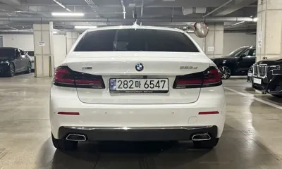 BMW 5-Series 2023, 58542 км, за 26913.48 USD