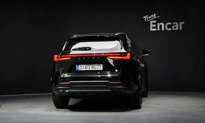 Lexus NX 2025, 8603 км, за 37991.41 USD
