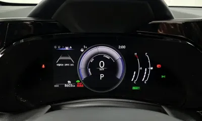 Lexus NX 2025, 8603 км, за 37991.41 USD - фото 8