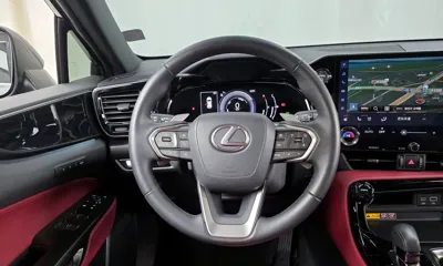 Lexus NX 2025, 8603 км, за 37991.41 USD - фото 13