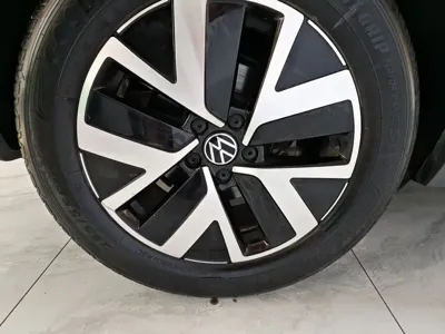 Volkswagen Tayron 2022, 33000 км, за 27044.8 USD - фото 8