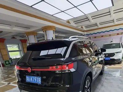 Volkswagen Tayron 2022, 33000 км, за 27044.8 USD - фото 9