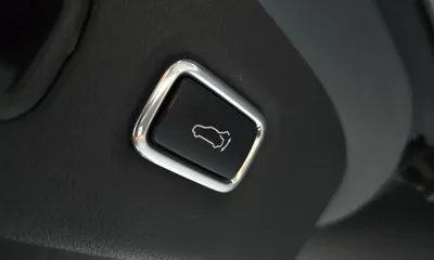 Kia Stinger 2018, 157083 км, за 10873.88 USD - фото 20