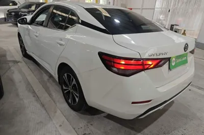 Nissan Sylphy 2021, 45800 км, за 10300 USD