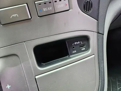 Hyundai Starex 2011, 67200 км, за 5653.14 USD - фото 18