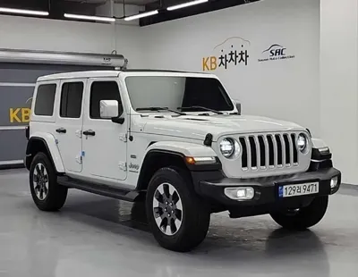 Jeep Wrangler 2023, 27500 км, за 31256.09 USD