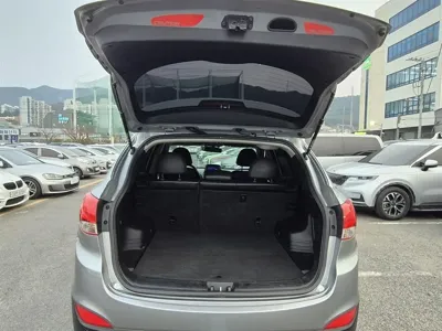 Hyundai Tucson 2014, 183258 км, за 4102.36 USD - фото 12
