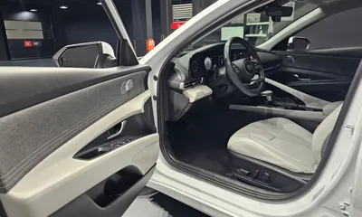 Hyundai Avante 2023, 27993 км, за 64993.8 USD - фото 10