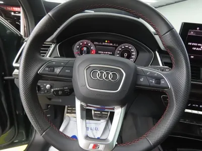 Audi SQ5 2023, 59638 км, за 31856.69 USD - фото 8