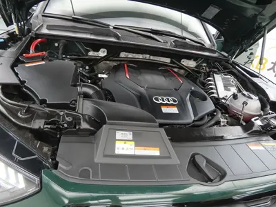 Audi SQ5 2023, 59638 км, за 31856.69 USD - фото 19