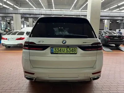 BMW X7 2025, 8769 км, за 74757.82 USD