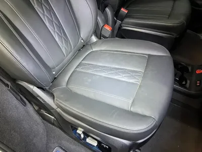 BMW X7 2025, 8769 км, за 74757.82 USD - фото 6
