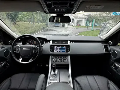 Land Rover Sport 2015, 155000 км, за 26531.13 USD