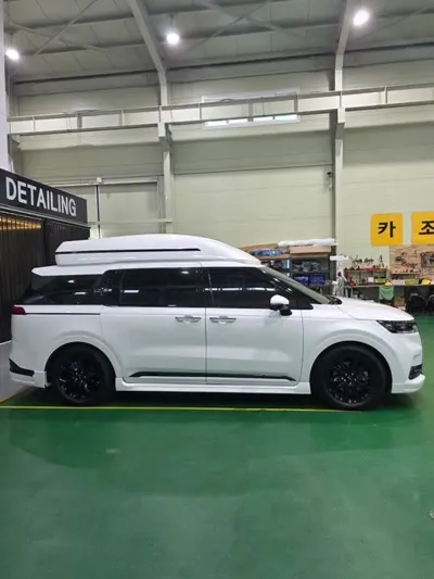 Kia Canival · 2023 год