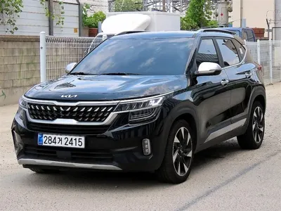 Kia Seltos 2023, 49575 км, за 13456.74 USD