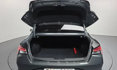 Hyundai Avante 2022, 65761 км, за 12421.54 USD - фото 20