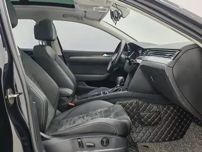 Volkswagen Magotan 2020, 88000 км, за 14379.2 USD - фото 9