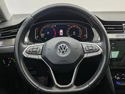 Volkswagen Magotan 2020, 88000 км, за 14379.2 USD - фото 12
