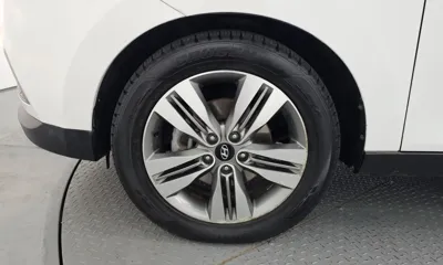 Hyundai Tucson 2014, 139055 км, за 4620.57 USD