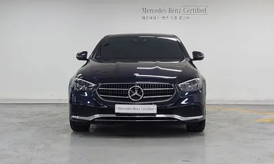 Mercedes-Benz E-Class 2023, 31823 км, за 29071.68 USD