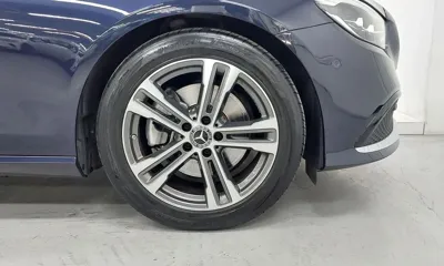 Mercedes-Benz E-Class 2023, 31823 км, за 29071.68 USD