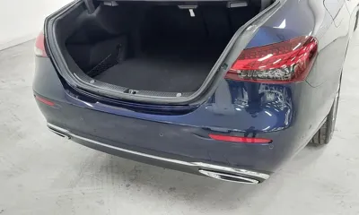 Mercedes-Benz E-Class 2023, 31823 км, за 29071.68 USD - фото 11