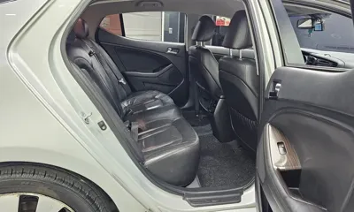 Kia K5 2011, 221905 км, за 2115.28 USD - фото 12
