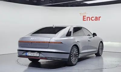 Hyundai Grandeur 2023, 70432 км, за 21639.05 USD