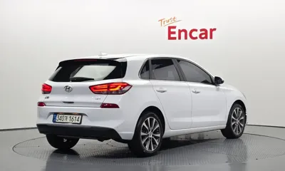 Hyundai i30 2017, 97001 км, за 6500.68 USD