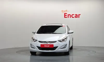 Hyundai Avante 2014, 103358 км, за 4355.46 USD