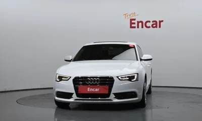 Audi A5 2015, 68356 км, за 6541.13 USD