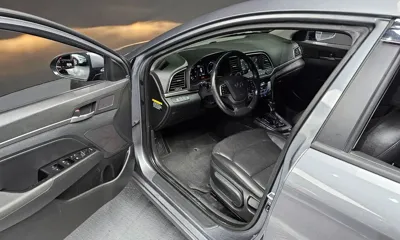 Hyundai Avante 2016, 114525 км, за 5320.54 USD - фото 11