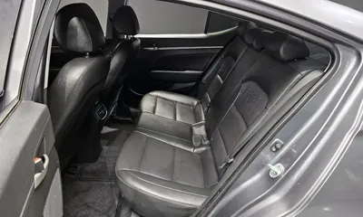 Hyundai Avante 2016, 114525 км, за 5320.54 USD - фото 12