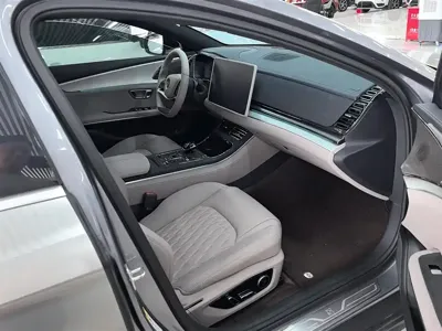 BYD Han 2025, 8000 км, за 18981.39 USD - фото 8