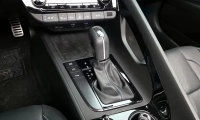 Hyundai Avante 2022, 9953 км, за 17692.72 USD - фото 9