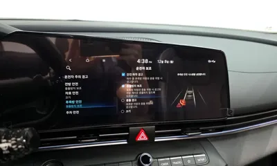 Hyundai Avante 2022, 9953 км, за 17692.72 USD - фото 16