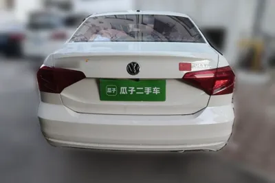 Volkswagen Jetta 2017, 76100 км, за 5655 USD