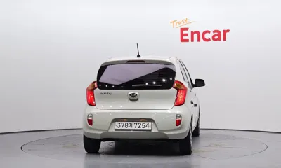 Kia Morning 2015, 82494 км, за 3127.04 USD